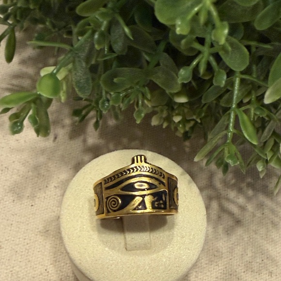 Egyptian Local resources Jewelry - Unisex Boho Vintage Ring | Women’s Ring | Men’s Ring | Gold Eye of Horus Ring